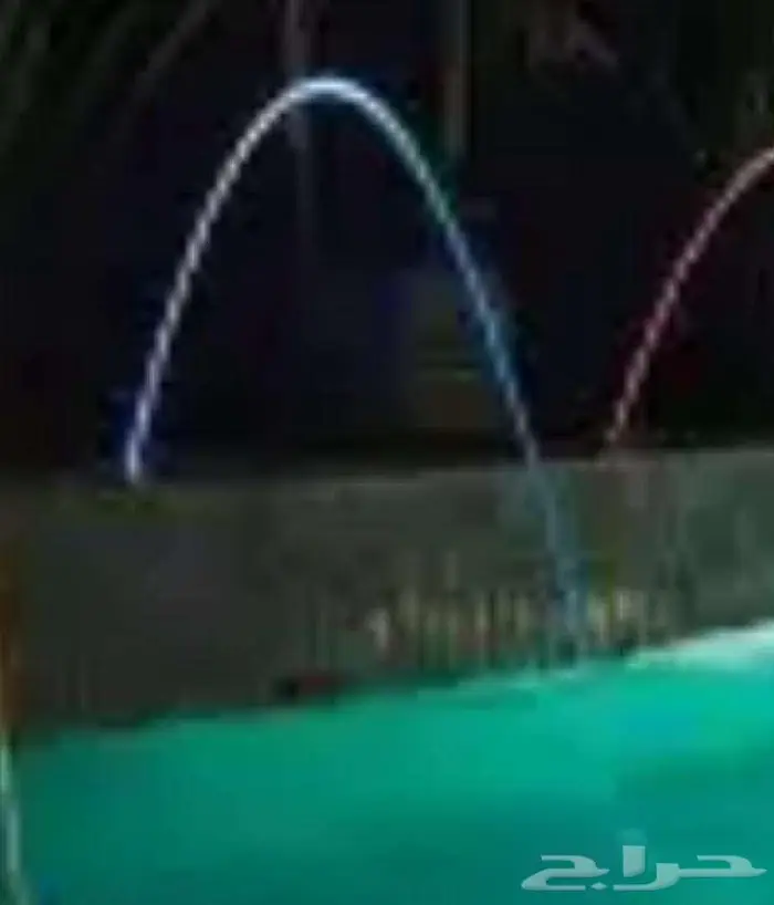 نوافير مع اناره متعدده الوان من شركه بنتير الامريكيه. 0