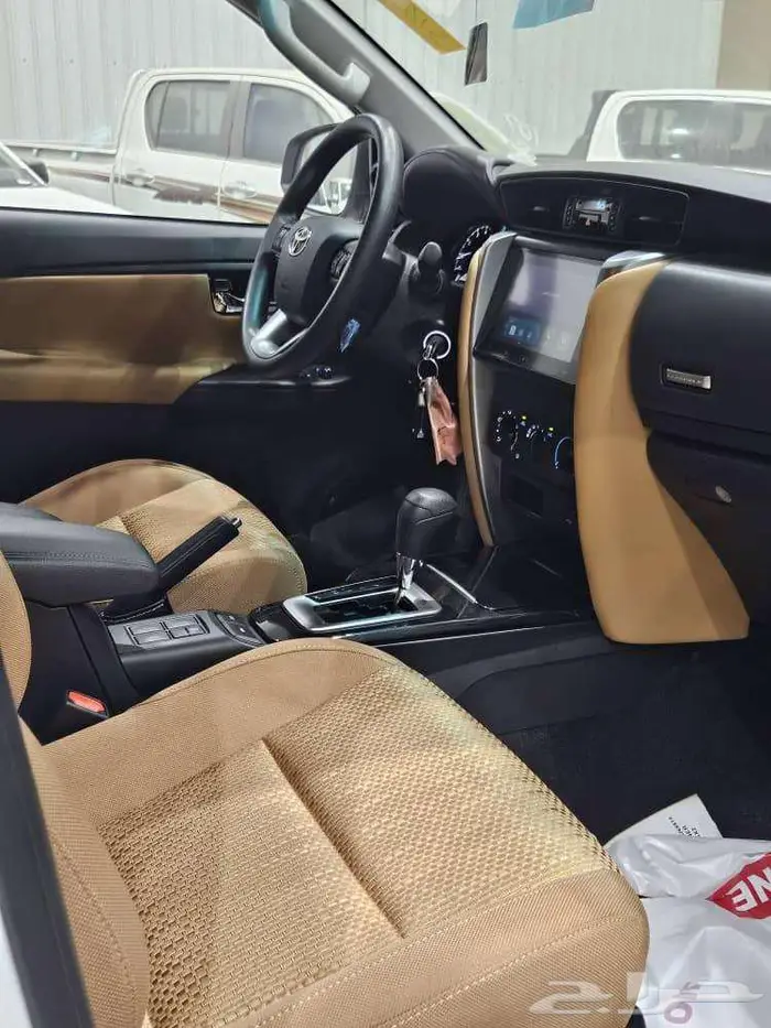 تويوتا فورتشنر GX2 بدون دبل بنزين 2025 كاش وأقساط 9