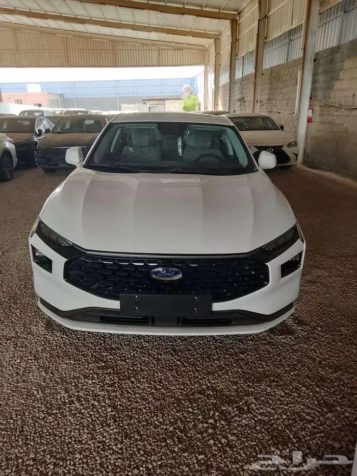 فورد تورس امبيانتي خليجي 2026 لون ابيض 0