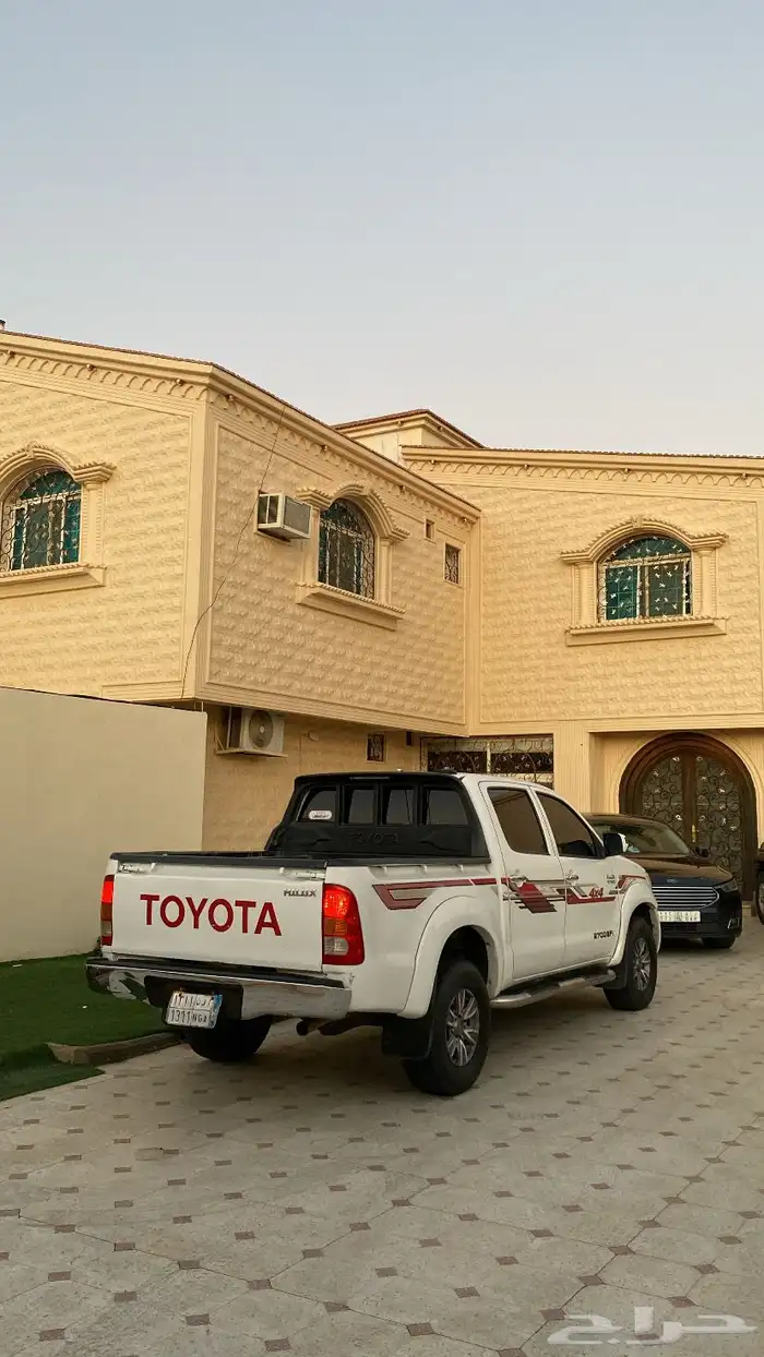 هايلوكس دبل 2011 4