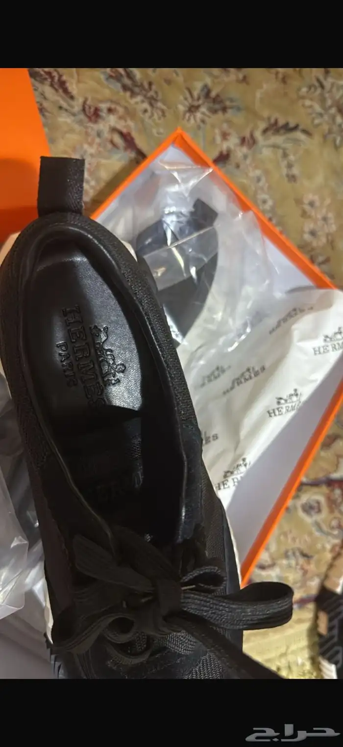 حذاء طبق الأصل من ماركات عالميه بسعر مناسب 2