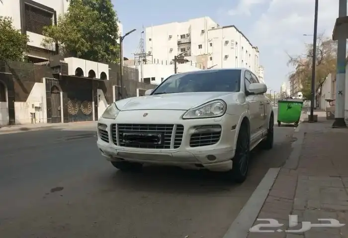 بورش كايين على السوم 9