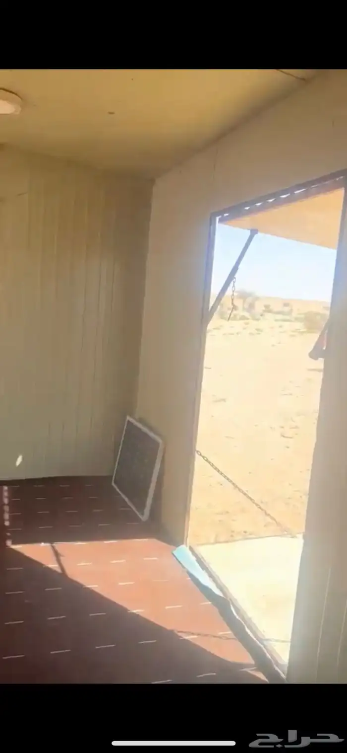للبيع غرفه عريعره طول 9 متر ممتازه جدا للمستخدم الحد16 فقط 1
