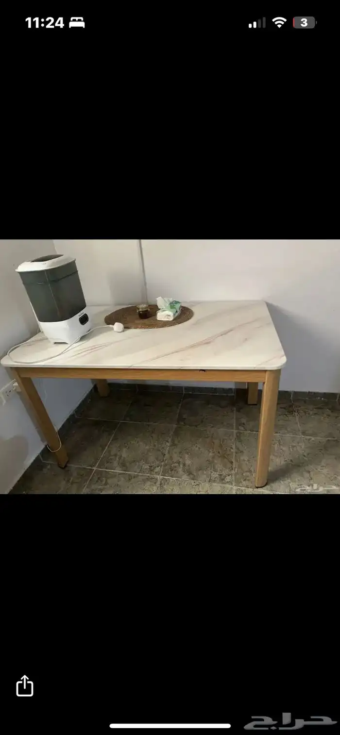 متفرقات للبيع- طاولة طعام و كرسي سيارة 0