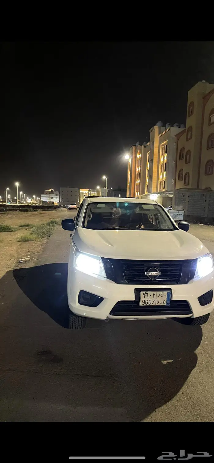 نيسان نافارا 2016 للبيع او البدل بشي مناسب 3
