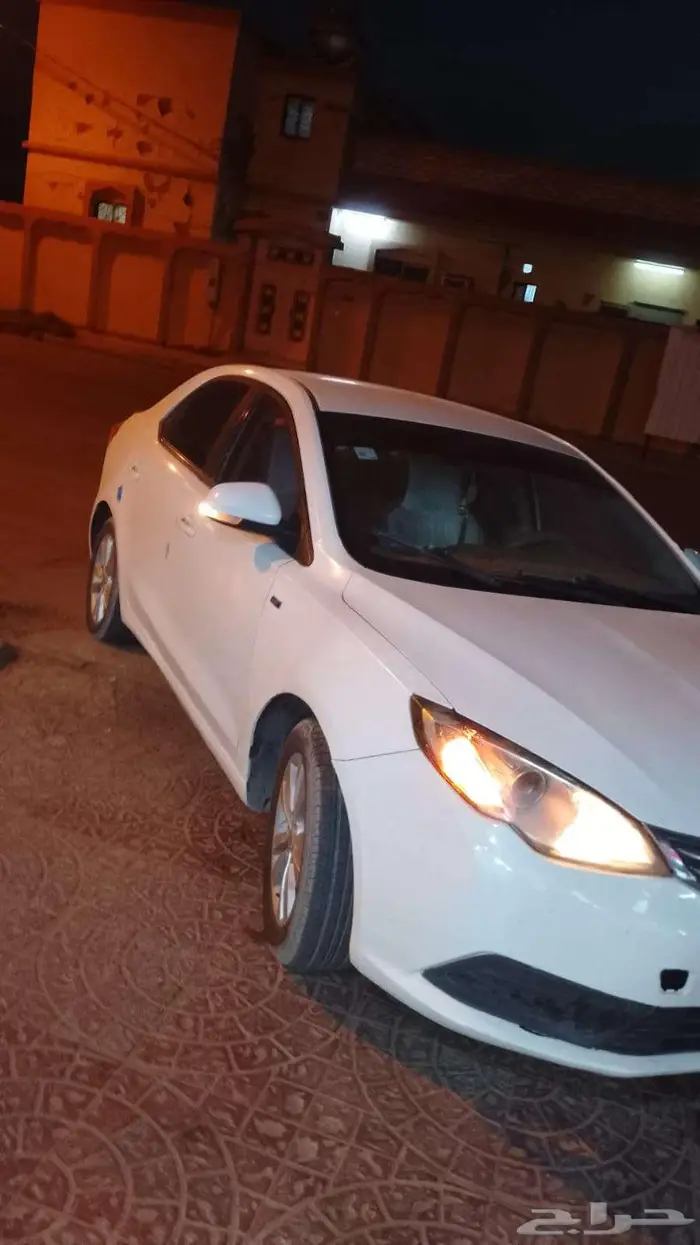 ام جي 360 3