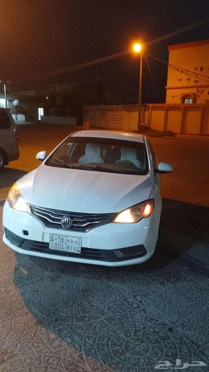ام جي 360 2