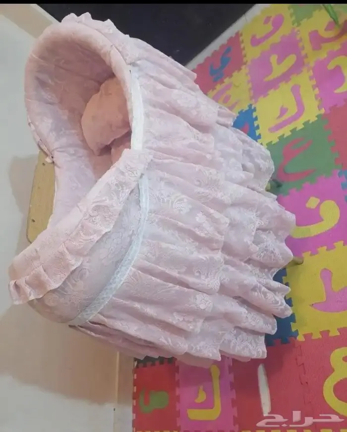 سرير اطفال 1