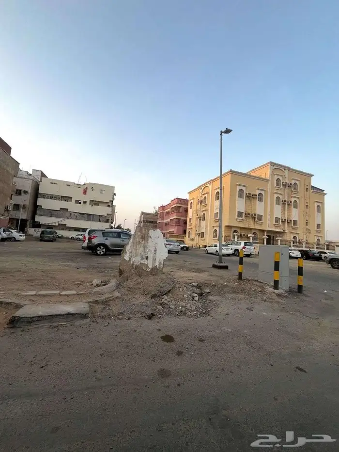 بيع ارض بمخطط ناصر حي القريات -مقابل حوش الحرس بداية البلوك 3