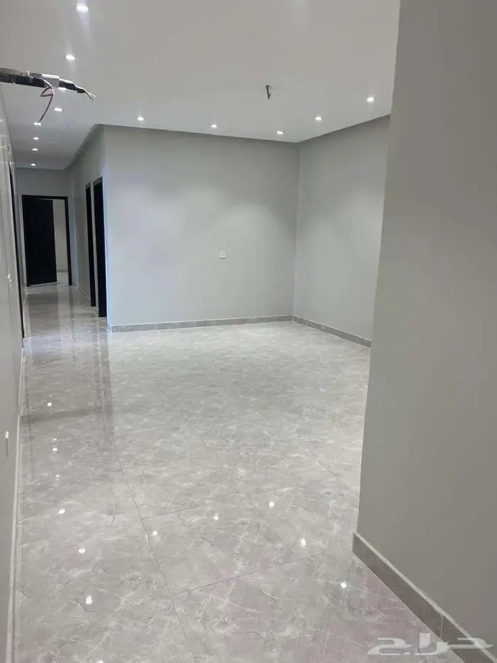 روف للبيع حي الريان 3