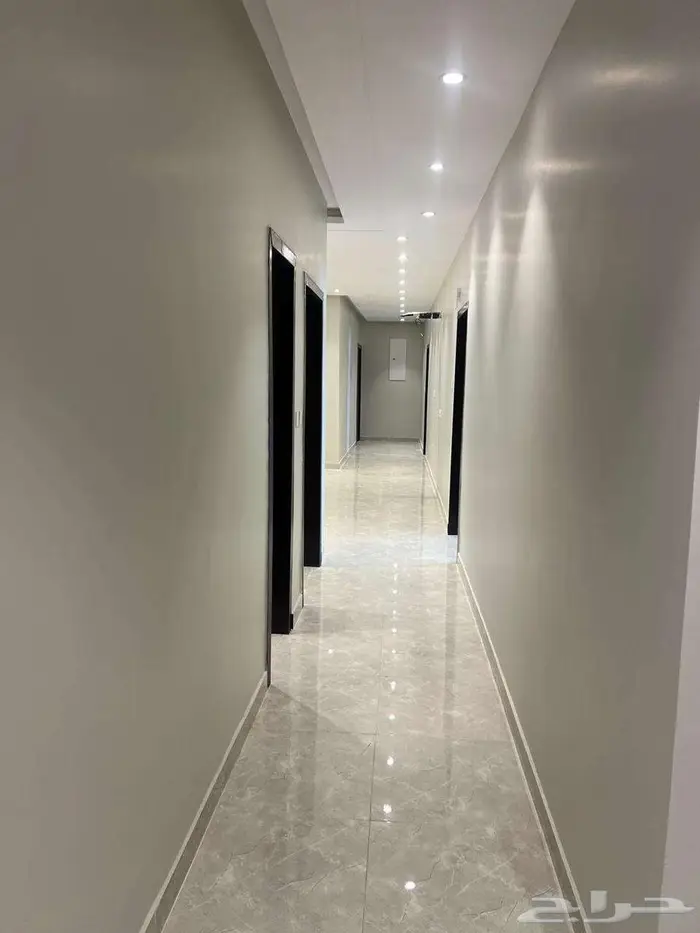 روف للبيع حي الريان 4