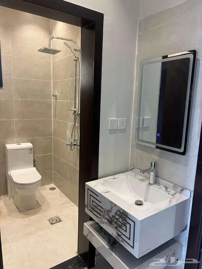 روف للبيع حي الريان 6