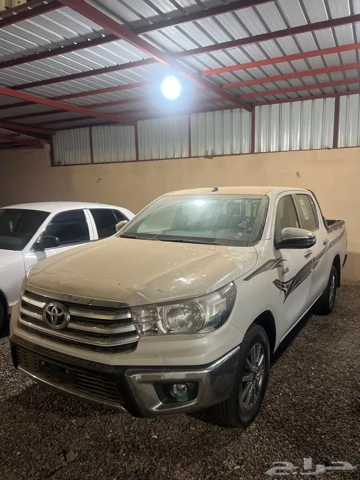 هايلكس 2025 جي ال اكس 2 0