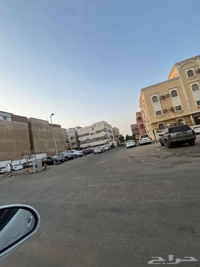 بيع ارض بمخطط ناصر حي القريات -مقابل حوش الحرس بداية البلوك 2