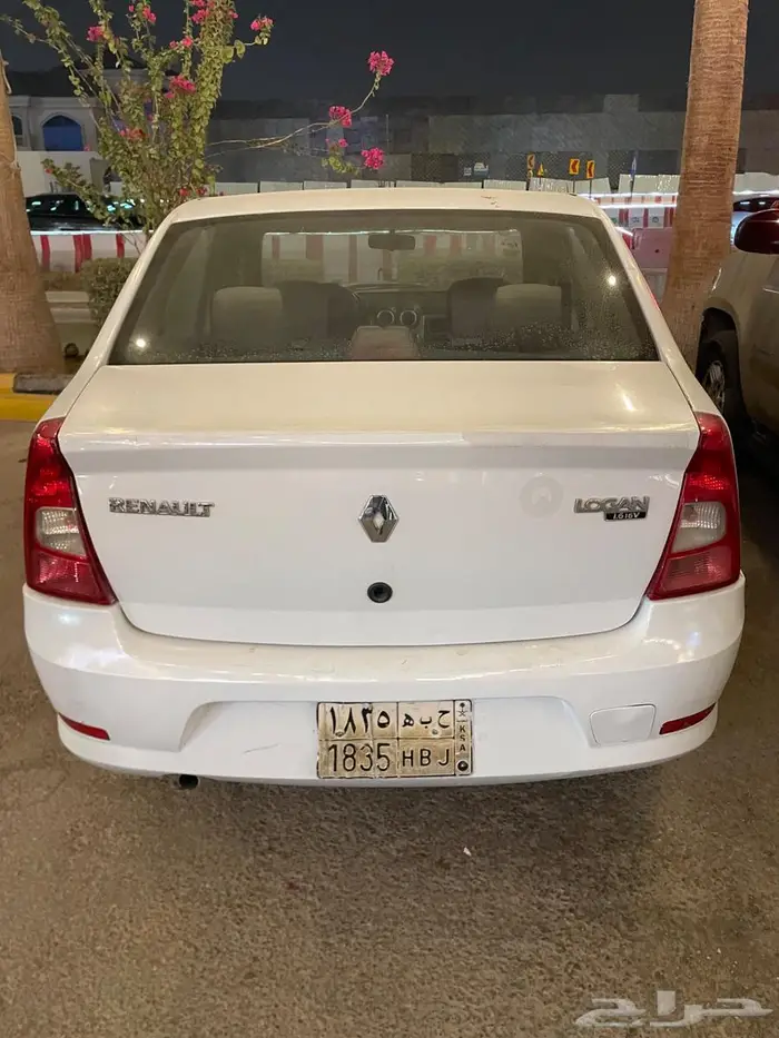 رينو لوجان 2013 0