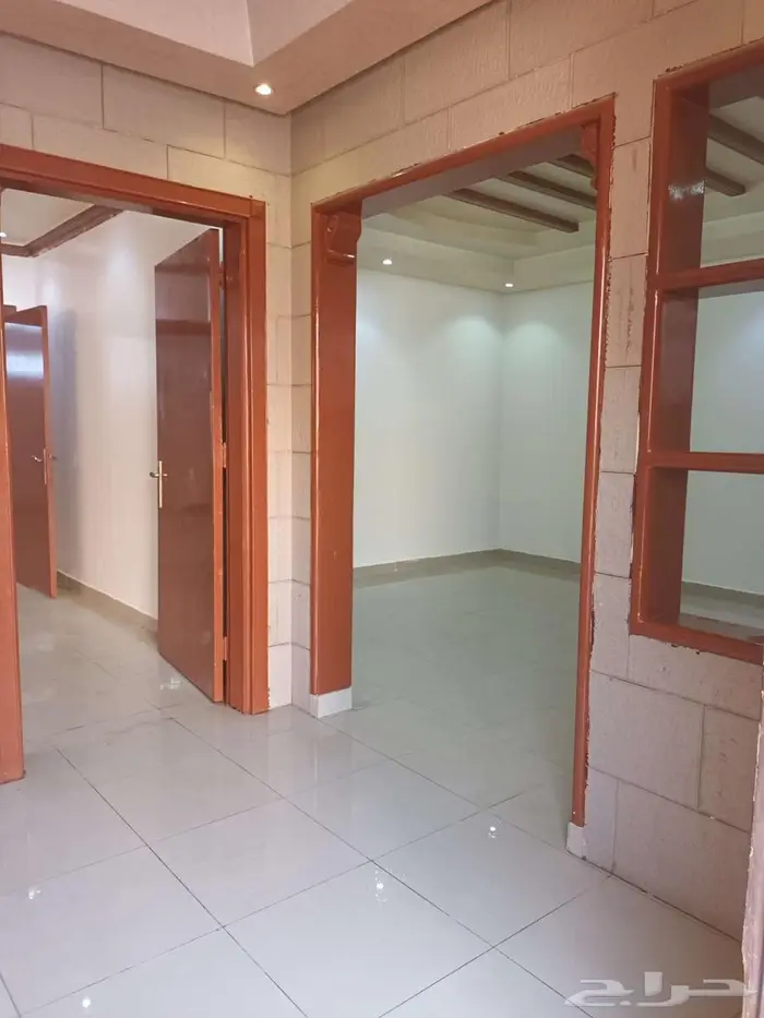 دور ارضي للايجار بالعزيزية 50 0