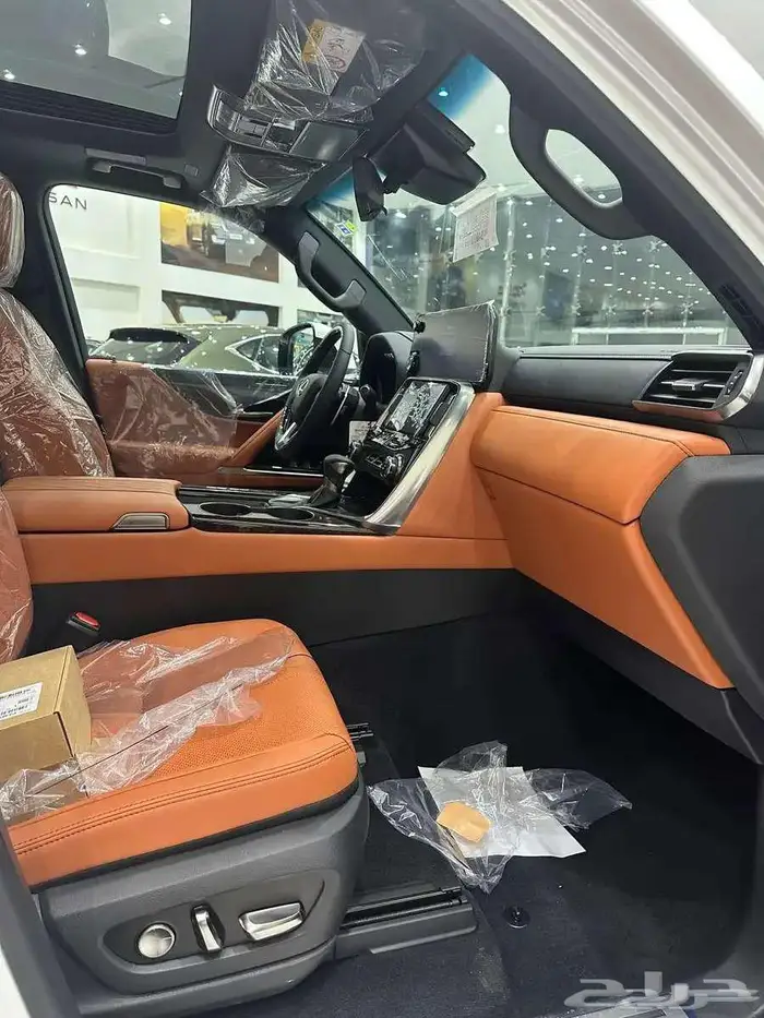 لكزس LX600 VIP 2025 كاش وتقسيط جميع البنوك 9