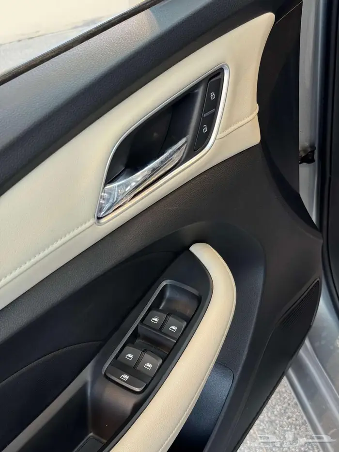 ام جي MG5 ستاندر 2025 افضل العروض والاسعار 12