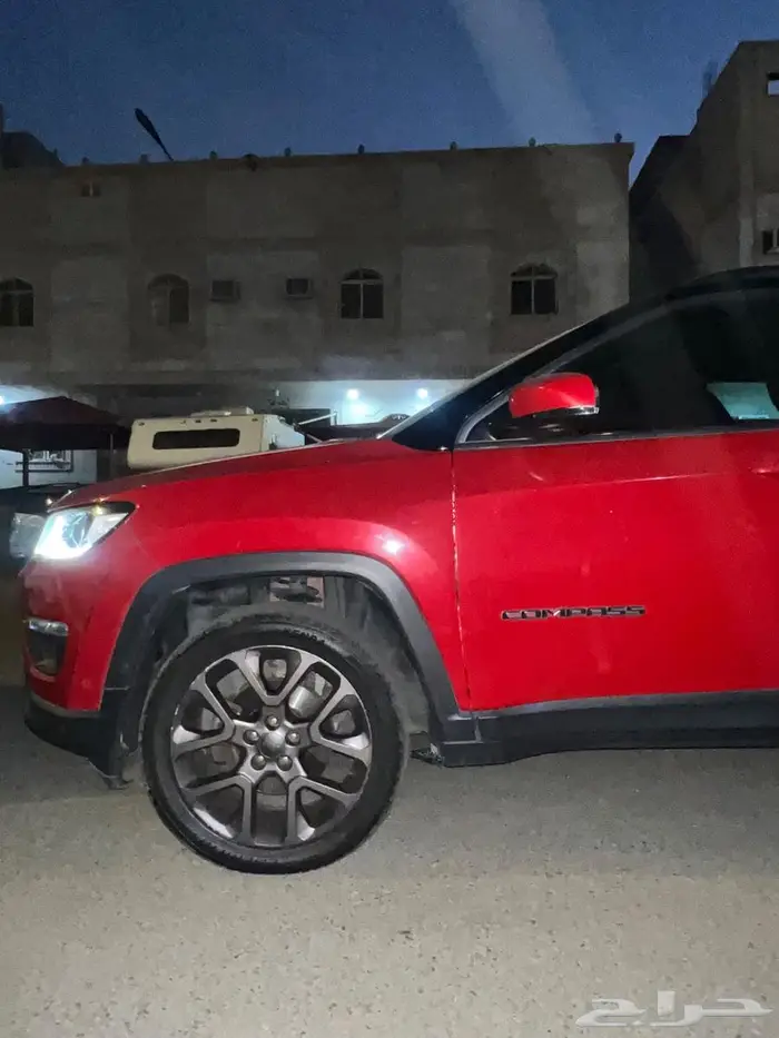 جيب كومباس 2020 10