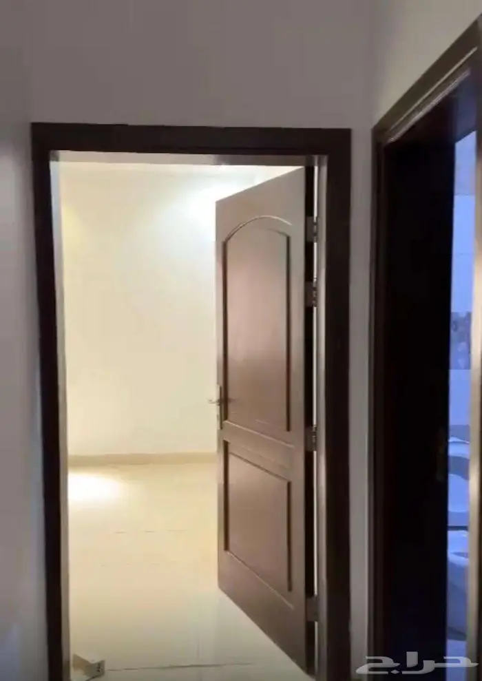شقه فنديه بحي الحمدانيه مدينة جدة 8