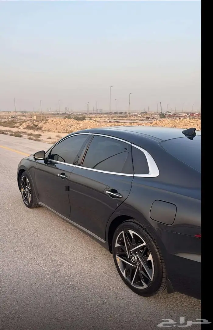 هيونداي ازيرا 2022 premium 4