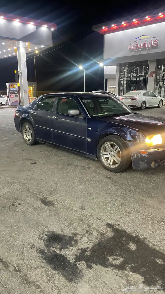 كرايزلر 2005 8C300 سرندل للبيع يفضل تشليح 6