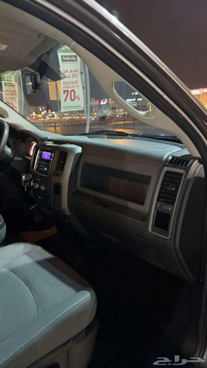 للبيع دورج رام موديل 2017 10