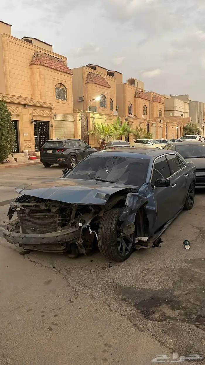 كرايسلر 2011 V8 0