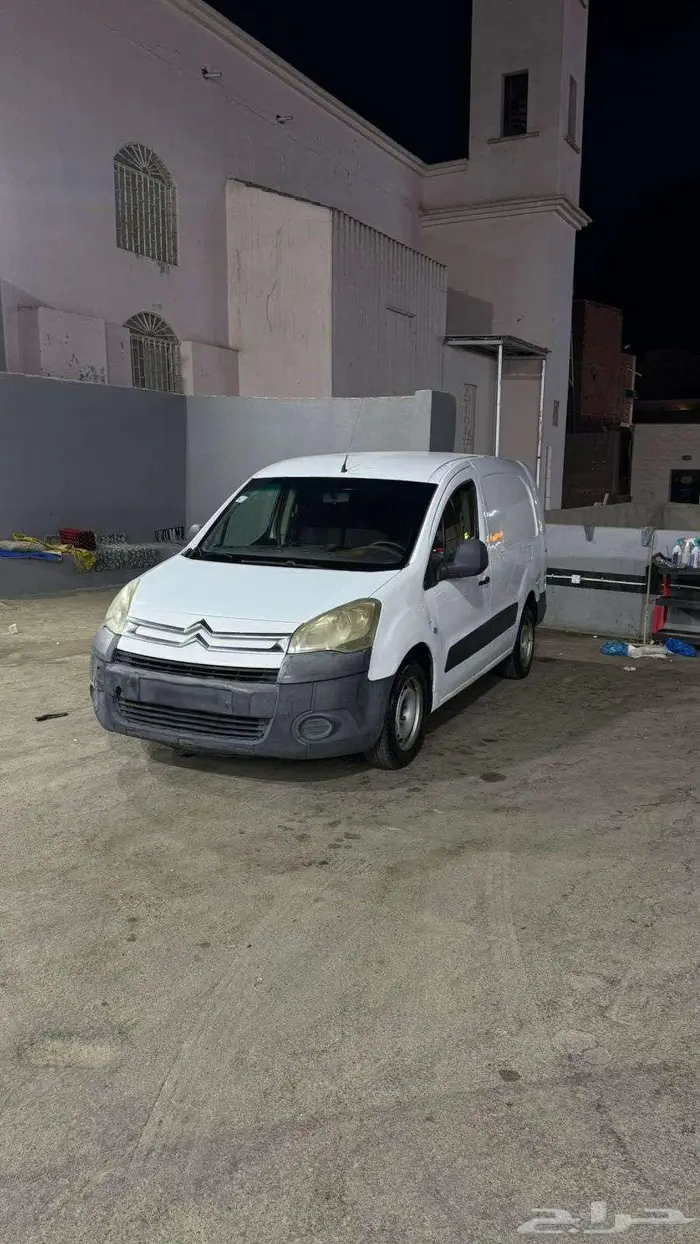 ستروين برلينغو 2011 10