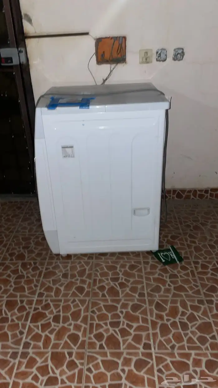 غسالة ومجفف ملابس مستخدم 1