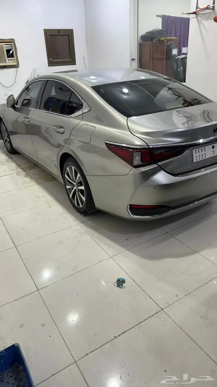 لكزس للبيع 4