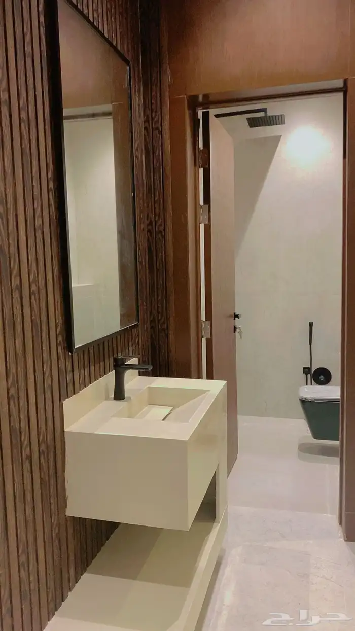ادوار وشقق للبيع 4