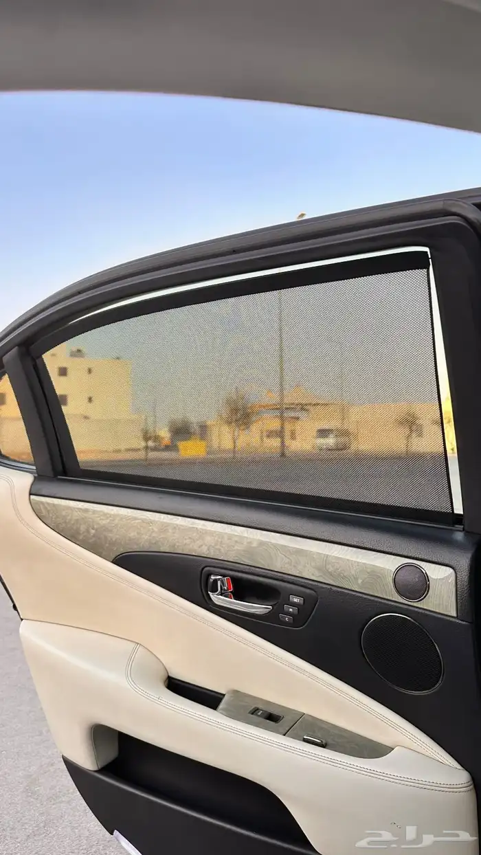 لكزس هايبرد 2010 LS 600 44