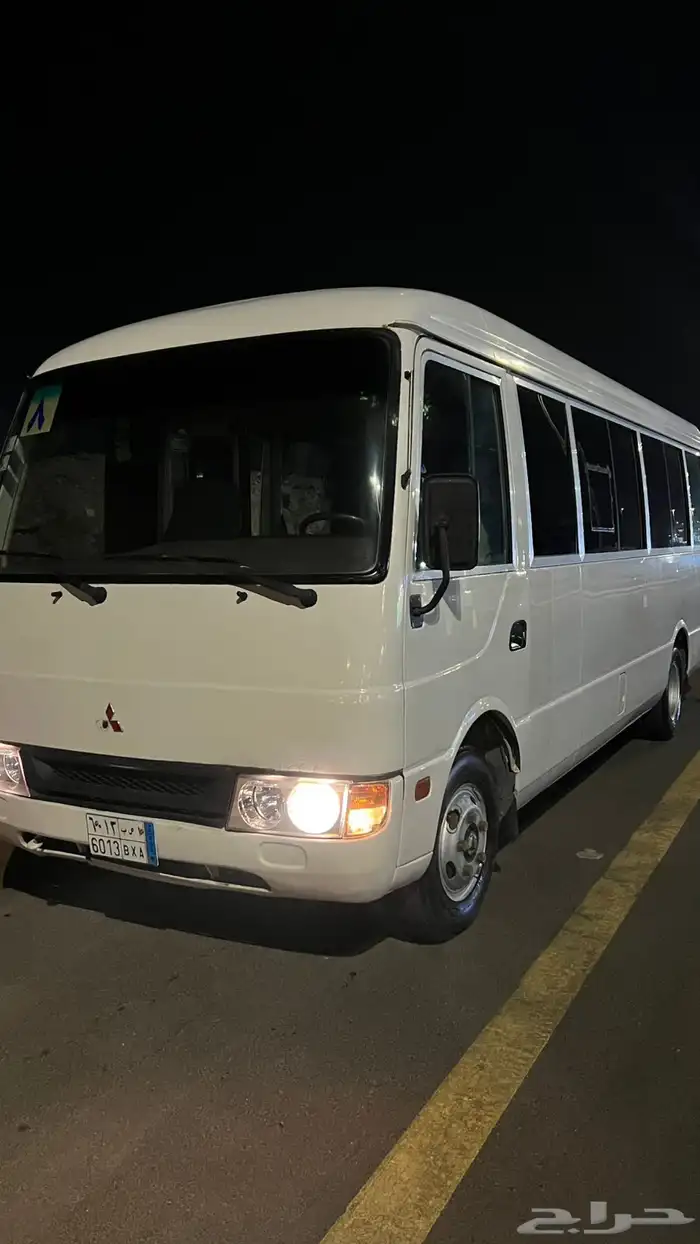 باص روزا ميتسوبيشي 30 راكب للإيجار 1