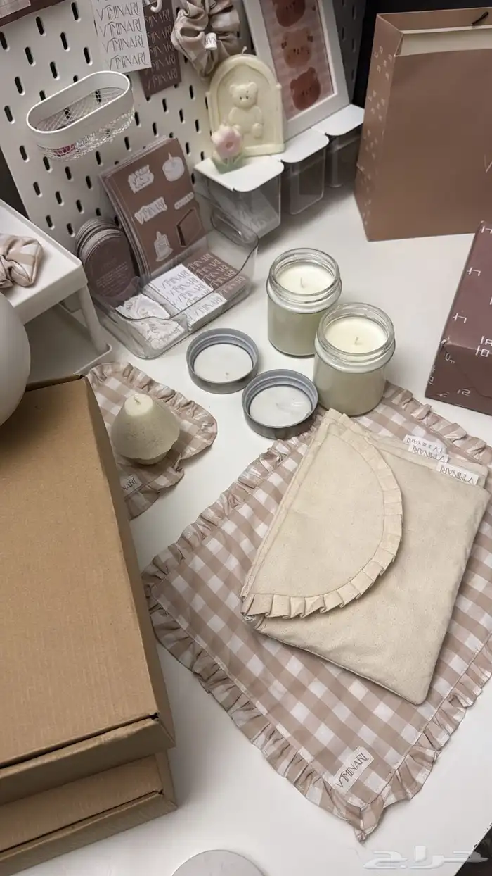 كراتين وورق تغليف اكياس استكرات كروت 2