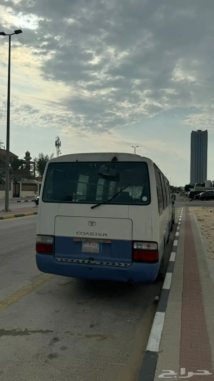 باص تايوتا كوستر للإيجار 8