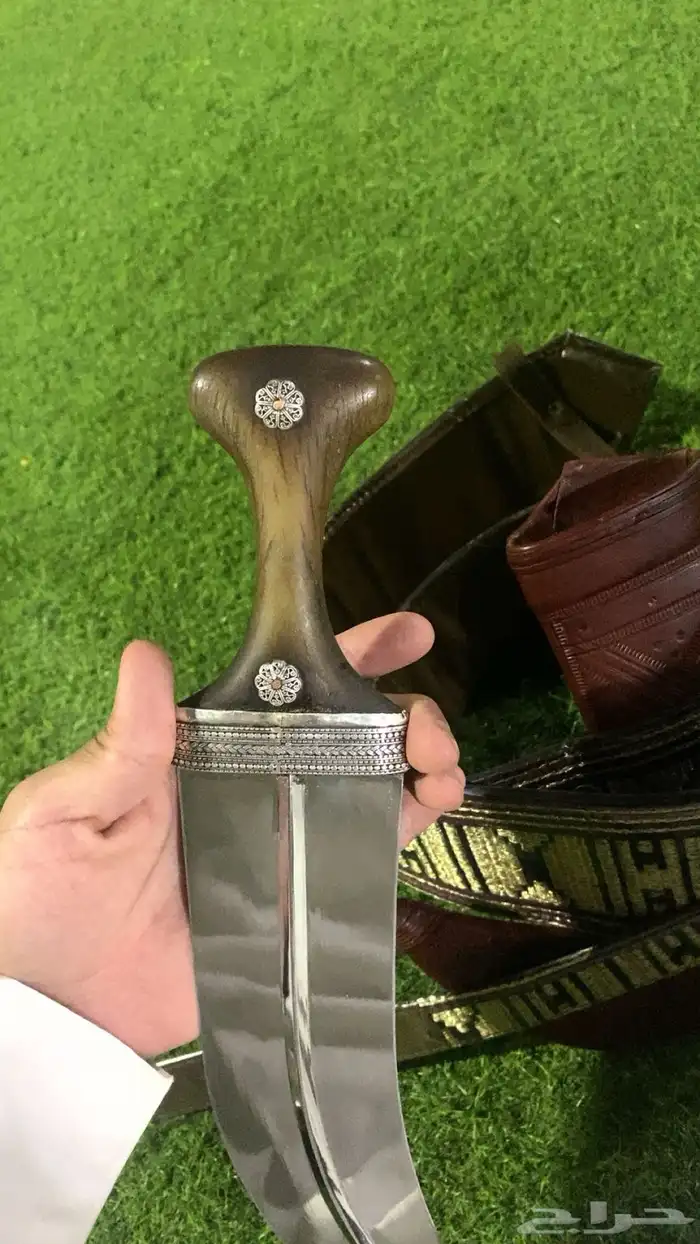 جنبيه زراف مشروطه والسله كفو وقديمه الجنبيه 1