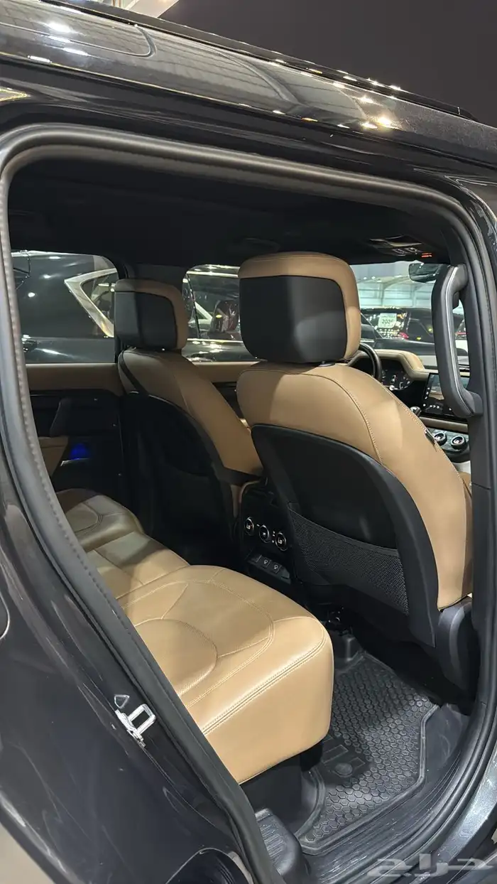 ديفيندر - HSE 110 V6 - مستعمل - خليجي - 2025 6