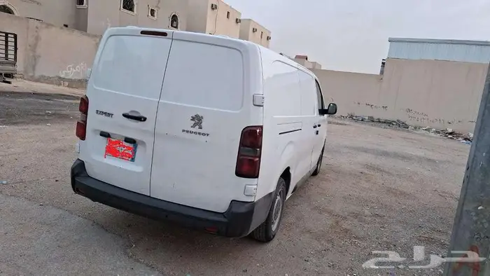 للبيع بيجو اكسبريت 2021 4