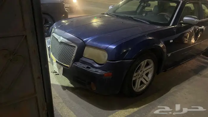 كرايزلر 2005 8C300 سرندل للبيع يفضل تشليح 2