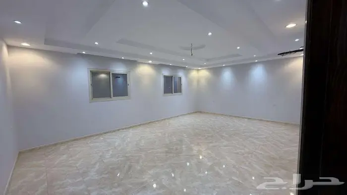 مجلوب شقة خمس غرف في الهدا 2