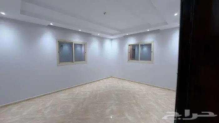 مجلوب شقة خمس غرف في الهدا 3