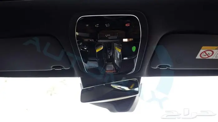 مرسيدس بنز E300 2025 خليجي اصفار مع ضمان الوكيل 39