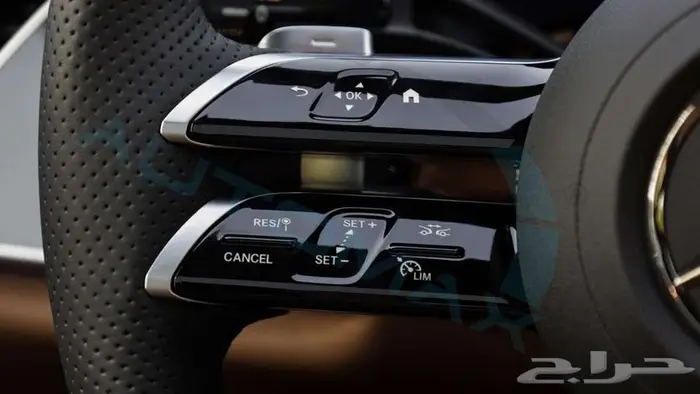 مرسيدس بنز E300 2025 خليجي اصفار مع ضمان الوكيل 16