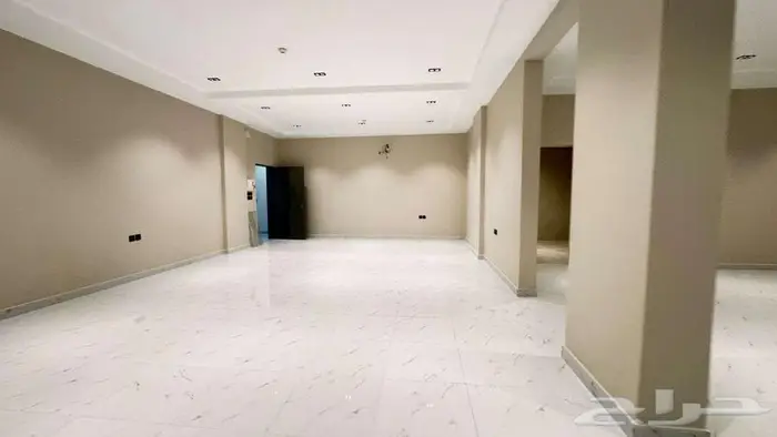 مكاتب ومعارض تجاري للإيجار جازان مخطط 7 13