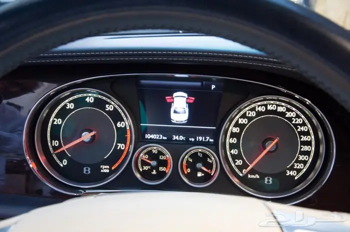 بنتلي فلاينج سيير 2015. Bentley Flying Spur 2015. I 16