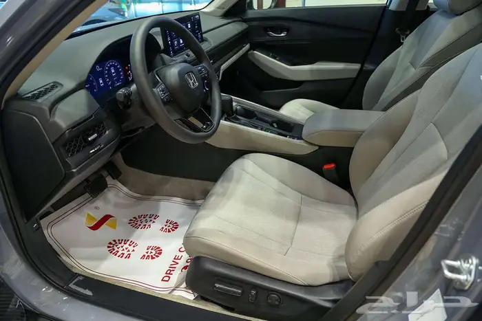 اختر الأجمل والأكثر توازنا   أكورد EX 2025 10