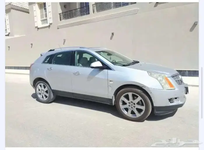 كاديلاك2011 مستعمل للبيع في الرياض 5