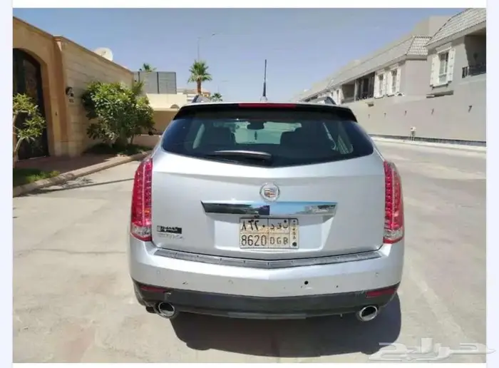 كاديلاك2011 مستعمل للبيع في الرياض 2