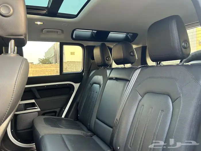 لاند روفر ديفيندر 2021 110 3